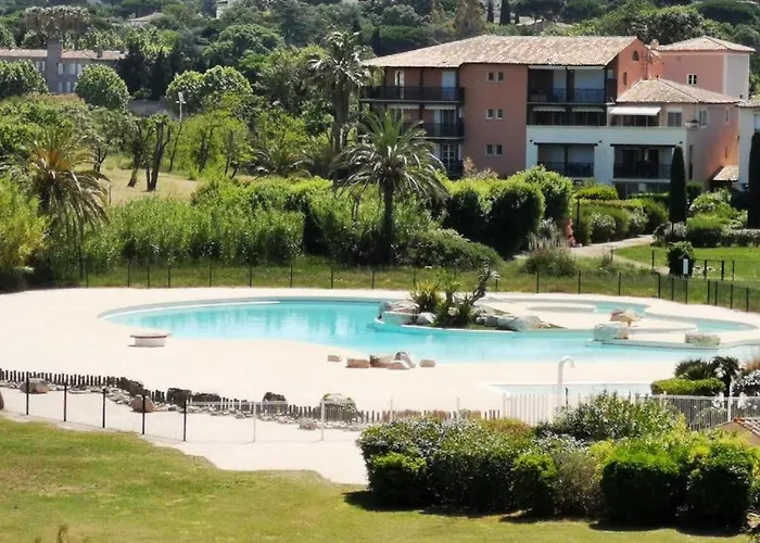 Soleil D'azur - Accessible A Pied - Piscine Apartmán Gassin