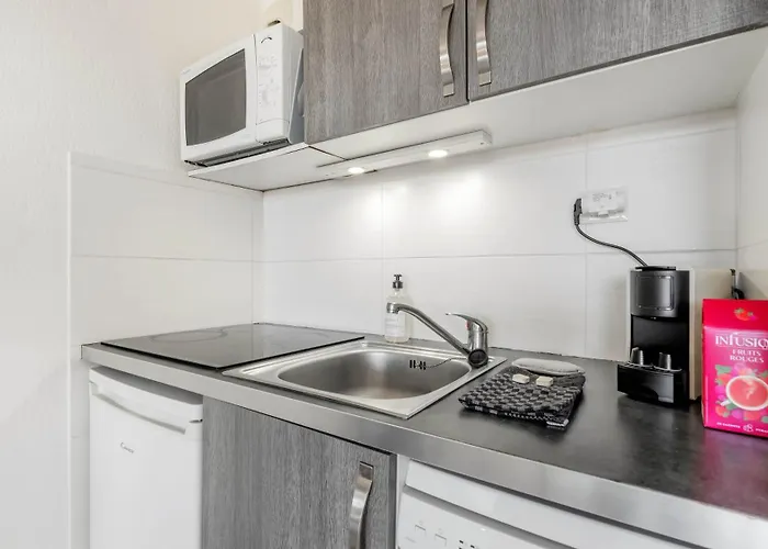 Soleil D'azur - Accessible A Pied - Piscine Apartmán Gassin